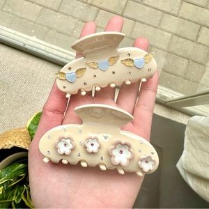 Hair claw clips with rhinestones, angel hearts, and flowers (2 pack)